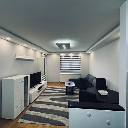 Ognjen Apartman Donje Mladice Exterior photo